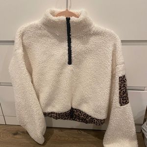 Fuzzy crop jacket
